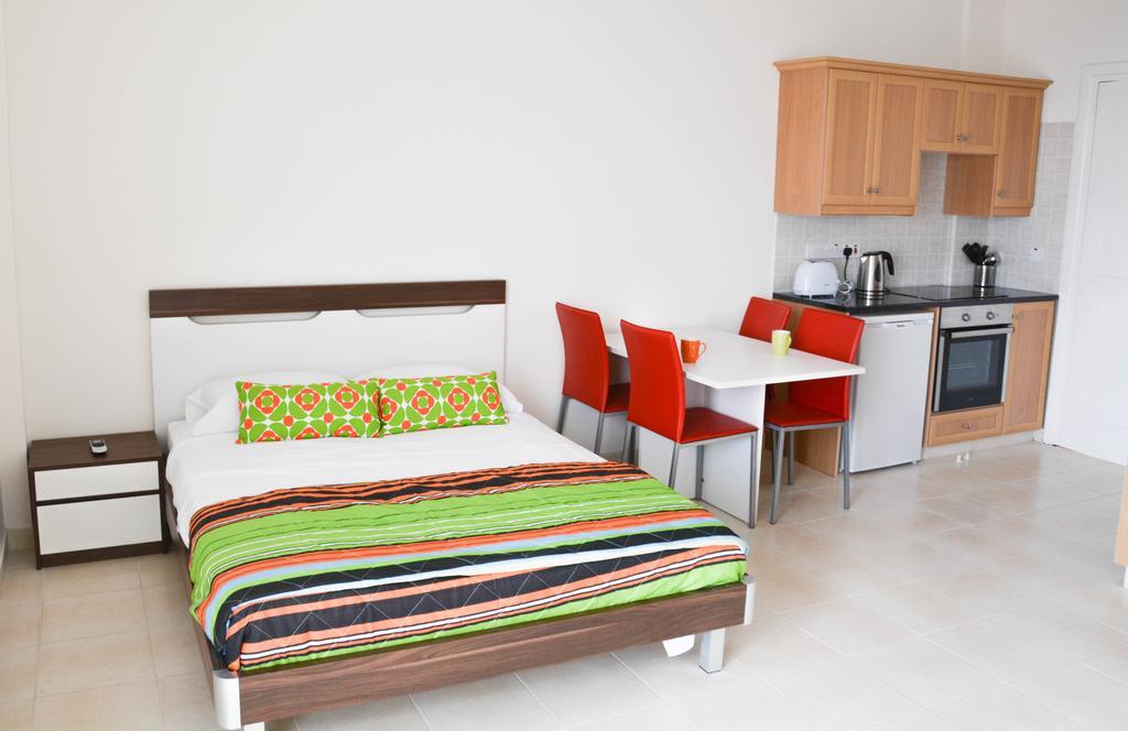Apartamento Peyia Pearl Habitación foto